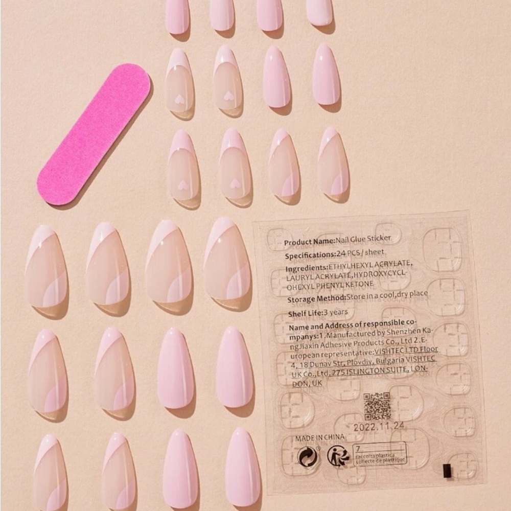 Transform Your Nails With 24pcs Long Almond Pink French Solid Heart Print - Picture 3 of 4